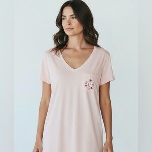 Victoria's Secret Women’s Light Pink Cotton V-Neck Sleepshirt Pajama Size XS